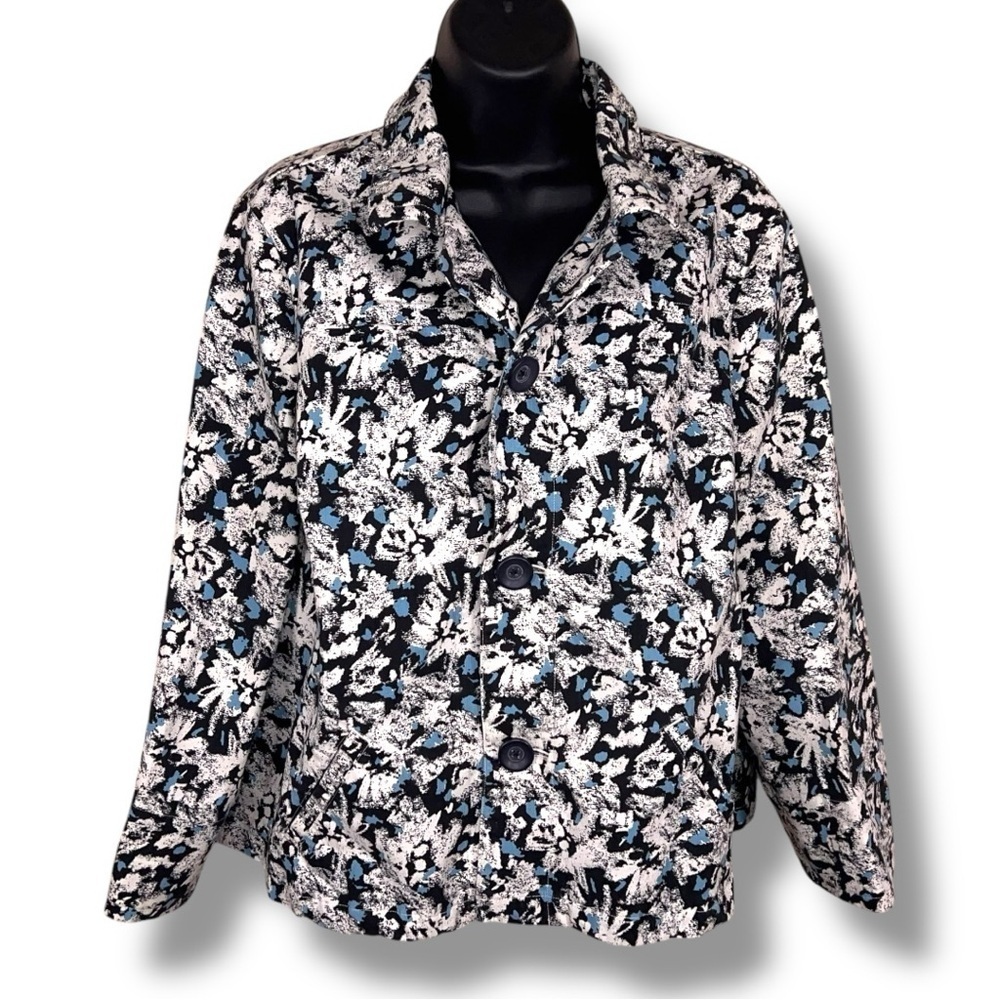 Large Christopher And Banks Floral Blazer Jacket Lined Button Closure Blue White